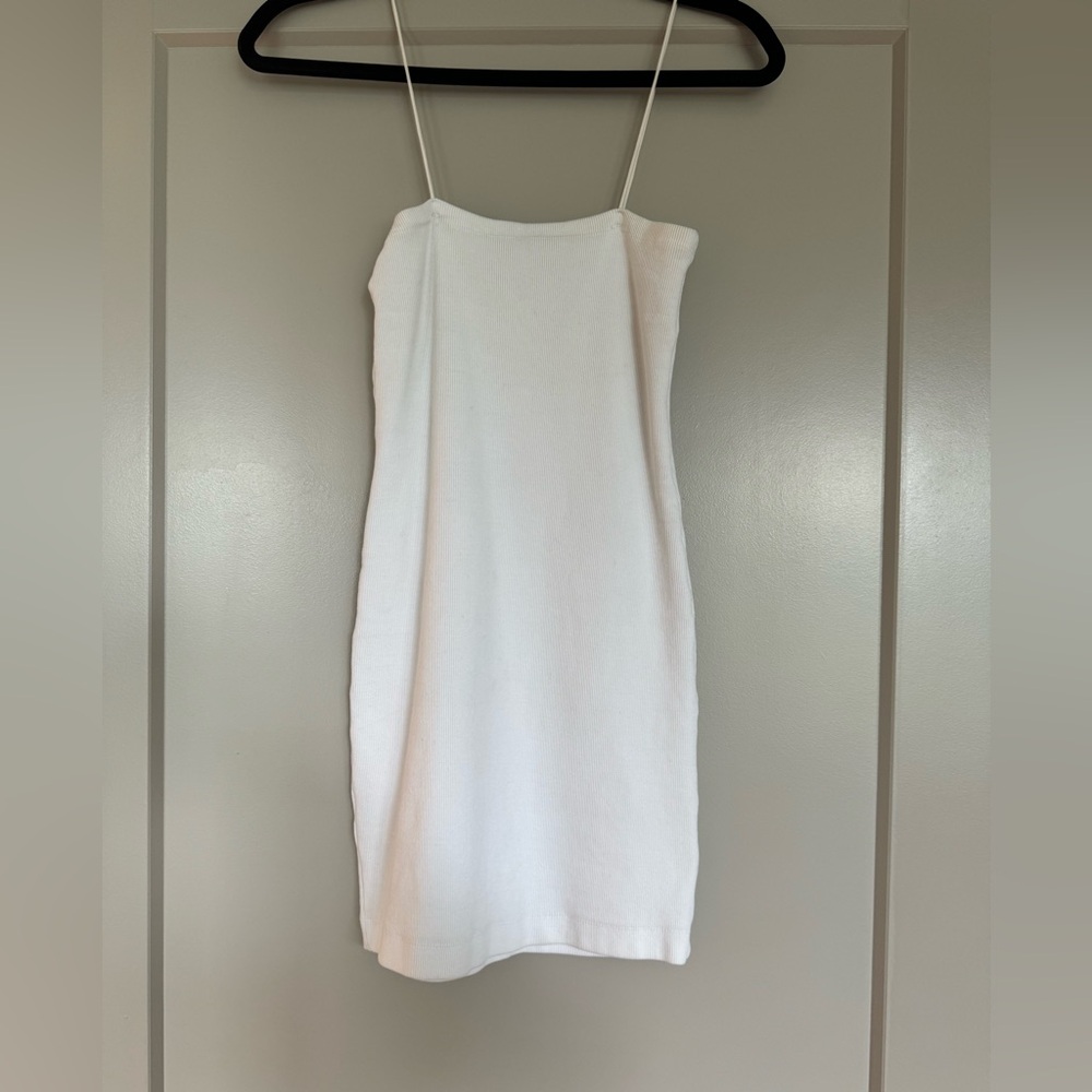 White ribbed dress